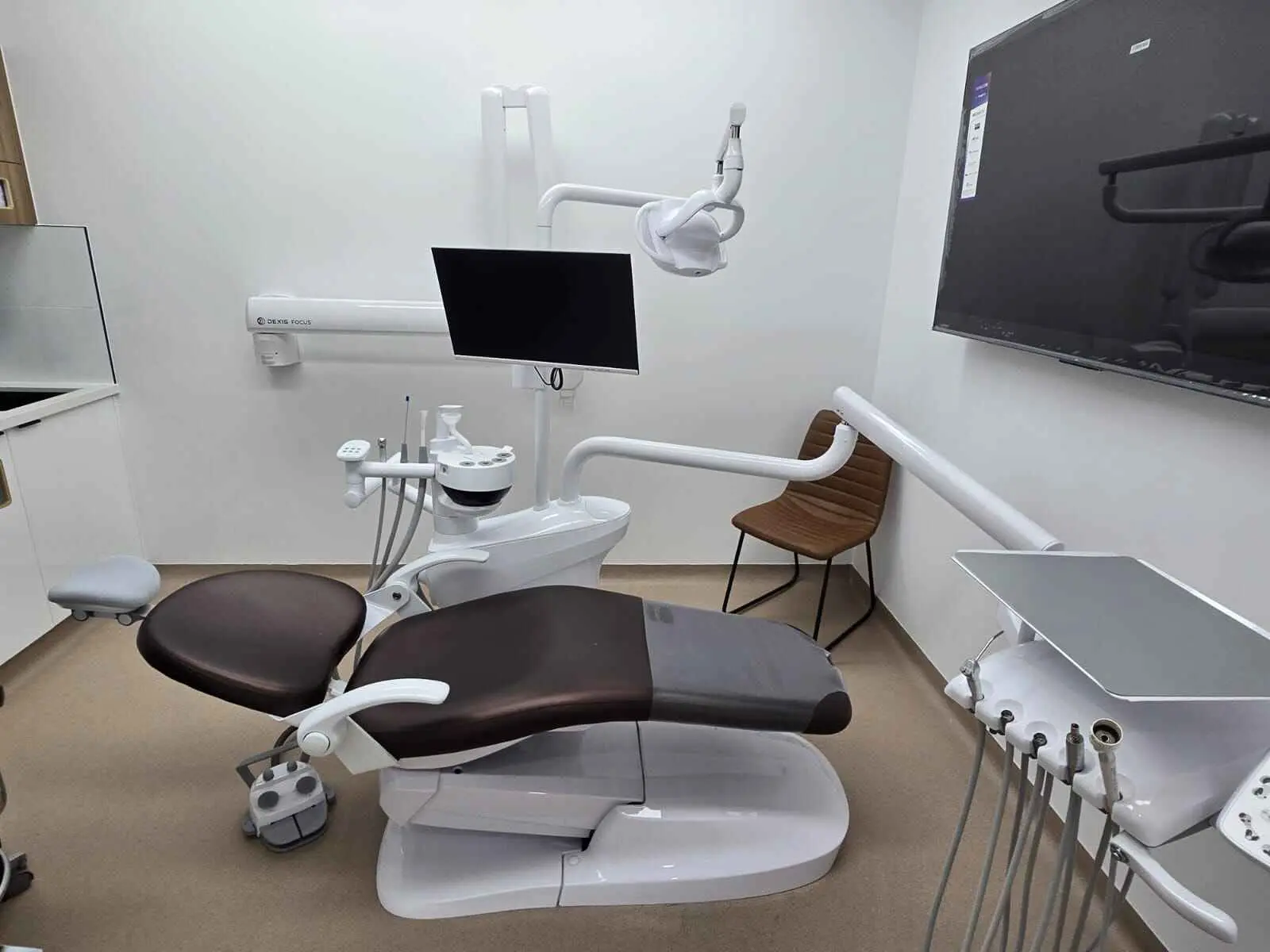 Bittern Dental Clinic modern equipment